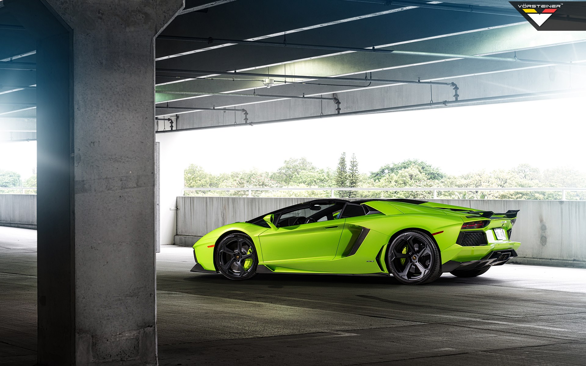  Aventador LP700-4ܳͼƬ