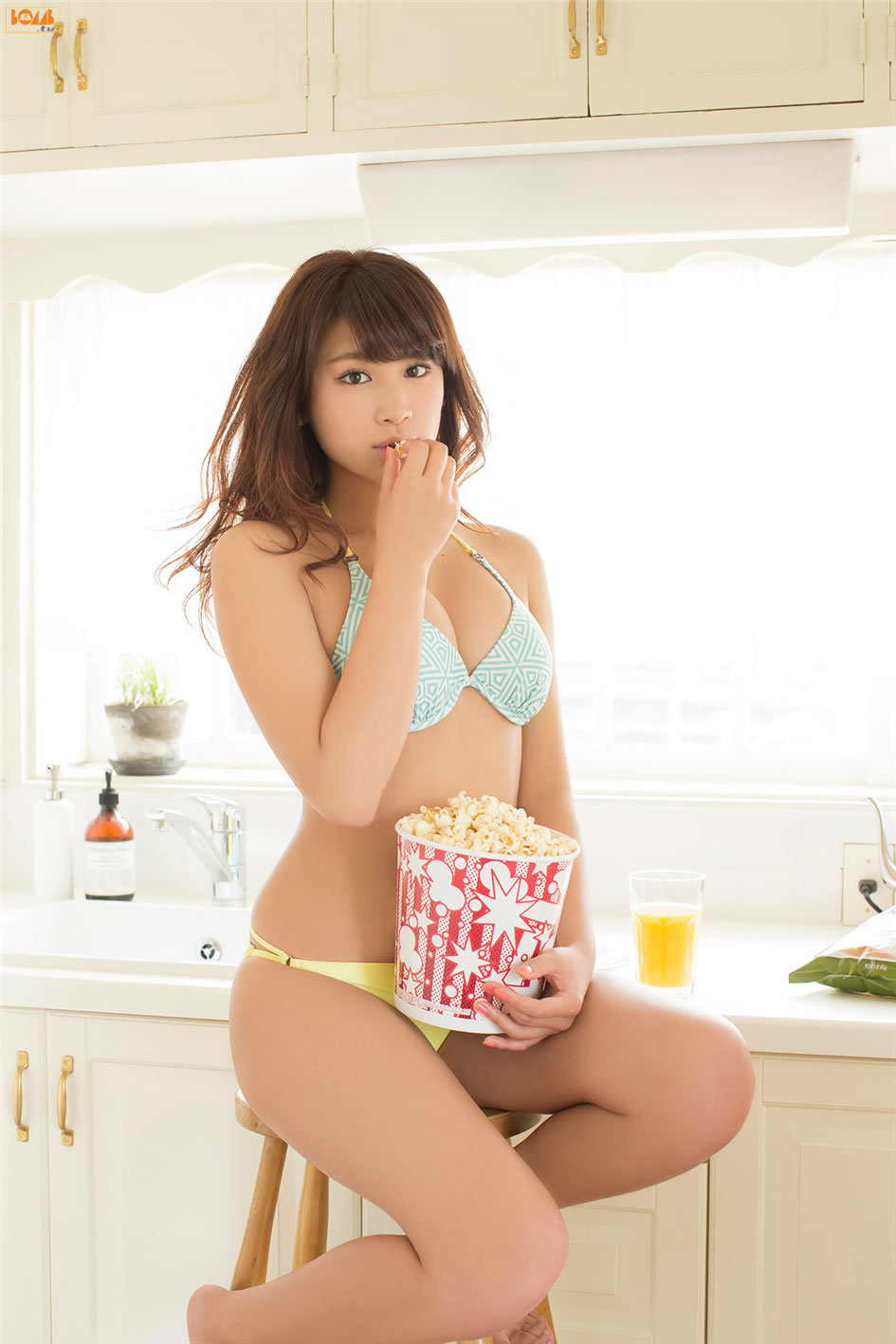 [BOMB.tv] GRAVURE Channel 201406º ikumi hisamatsu 