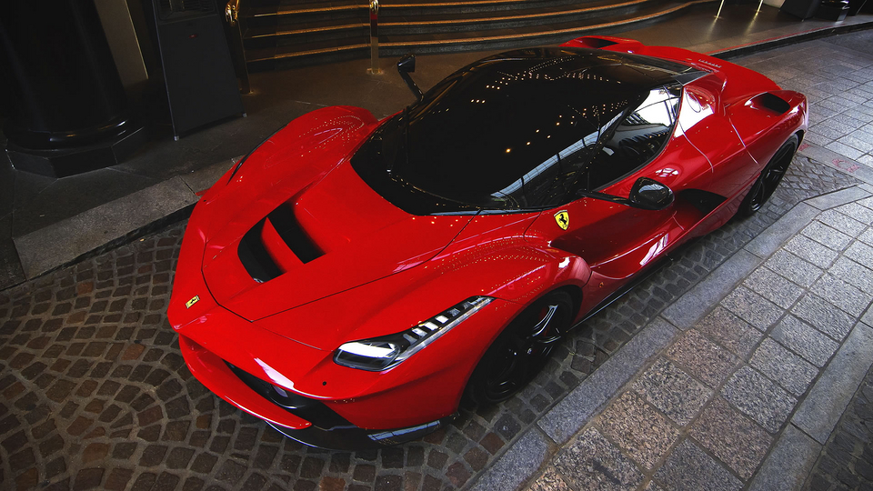 ɫܳ(Ferrari)ֽ(ͼ4)