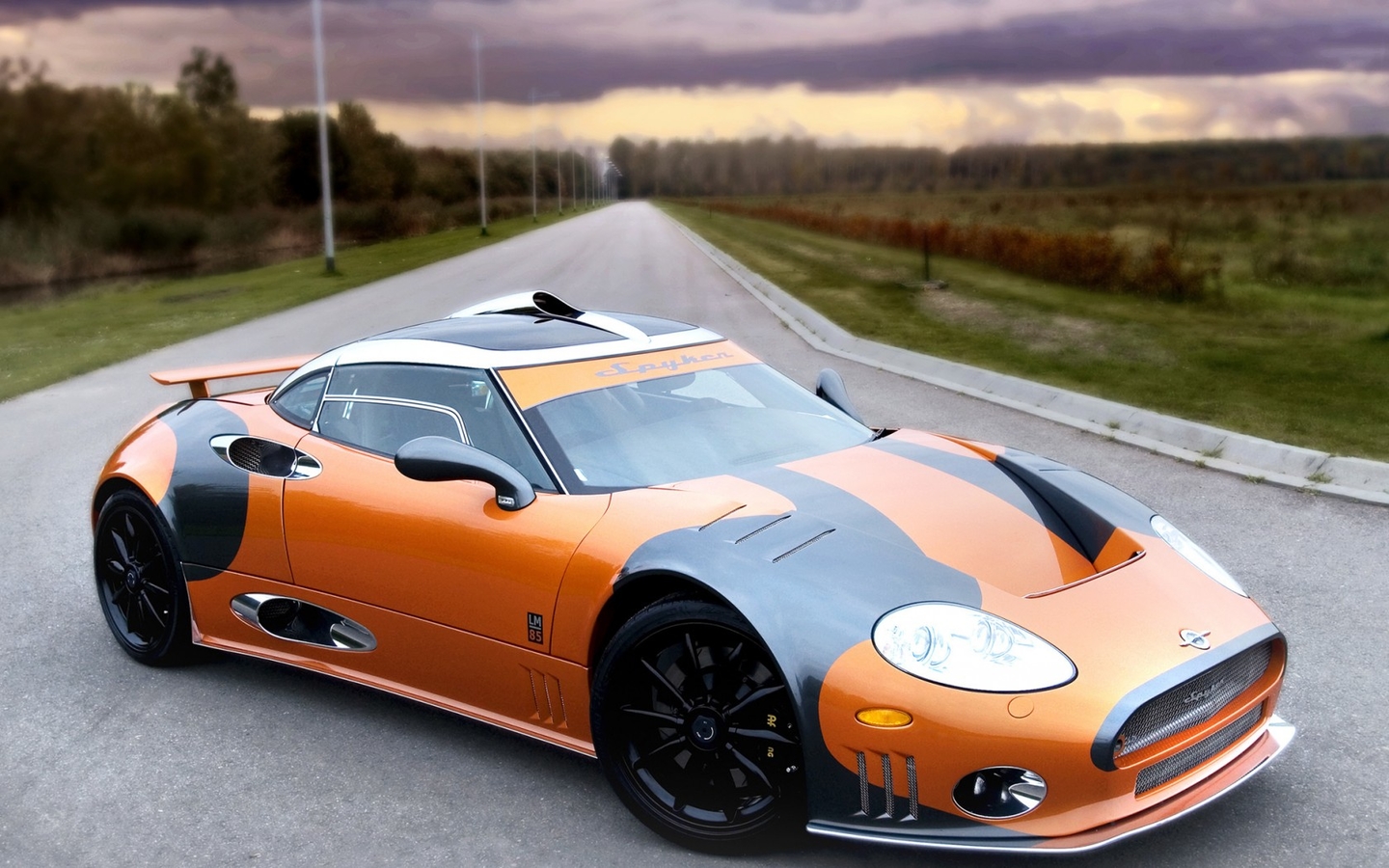 (SPYKER)ܳԸֽ(ͼ3)