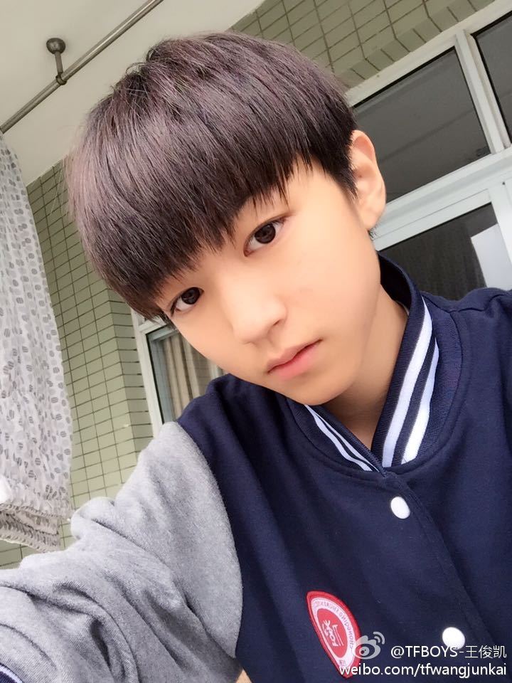 TFBOYSɰѧͼƬ