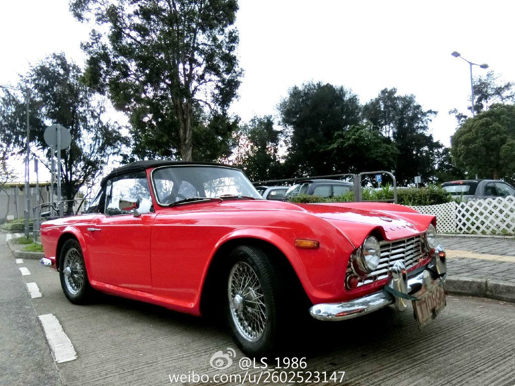 ӢTriumph TR4ͼƬ