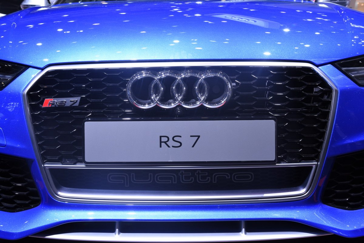 2016չ°µRS7 LEDƸԿƼ(ͼ5)