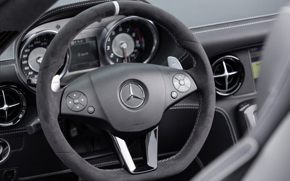 Mercedes-Benz  SLS AMG GTռֽ(ͼ22)