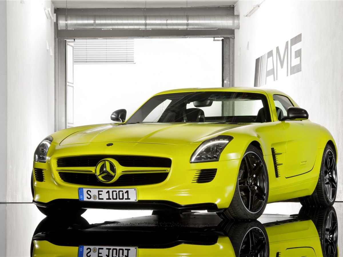 Mercedes Benz۴ܣSLS AMG E-CELL(ͼ11)