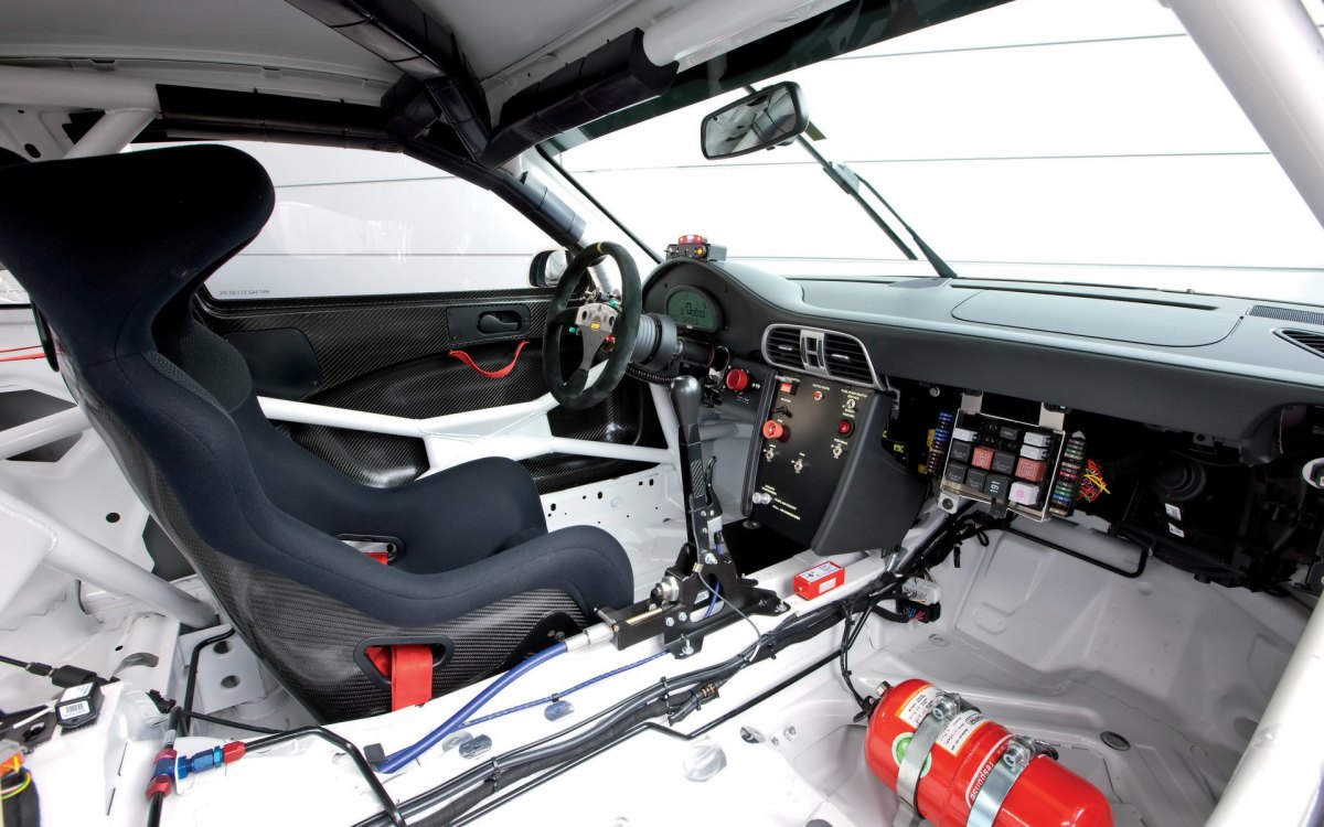 Porsche 911 GT3 Cupʱݣֽ(ͼ8)
